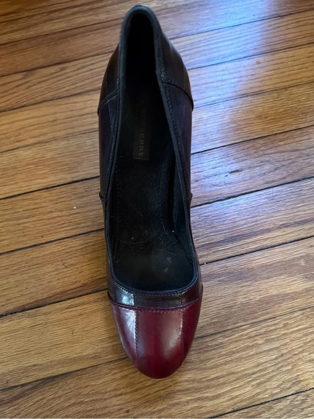 Burberry Burgundy and Black Leather Colorblock Pumps - Picture 2 of 9